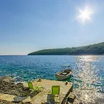 Rosada Villa *