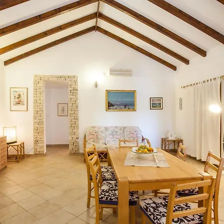 Βίλα Rosada Vela Luka