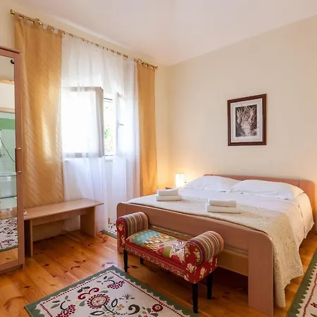 Rosada Villa Vela Luka